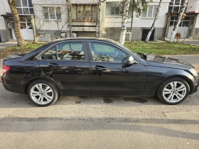 Mercedes-Benz C 220 2.2, снимка 3