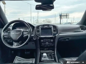 Chrysler 300c * 300S / NO ACCIDENTS / AWD / LEATHER / ROOF / NAV | Auto.bg — изображение 10