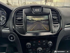 Chrysler 300c * 300S / NO ACCIDENTS / AWD / LEATHER / ROOF / NAV | Auto.bg — изображение 14