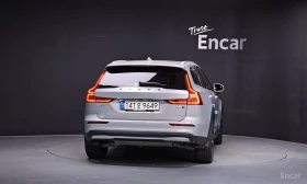 Volvo V60 Cross Country B5* AWD* ULTIMATE* BRIGHT* BOWER* WILKINS* ОБДУХВА | Auto.bg — изображение 4