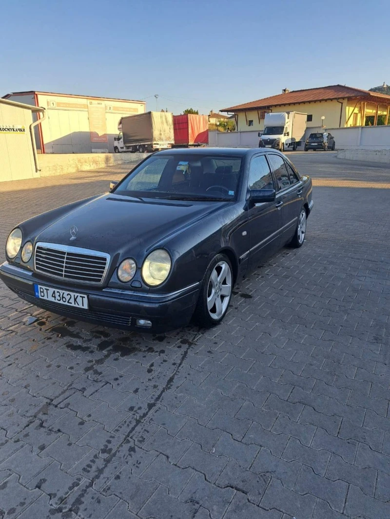 Mercedes-Benz E 280 2, 8 V6 газ, снимка 11 - Автомобили и джипове - 47238312