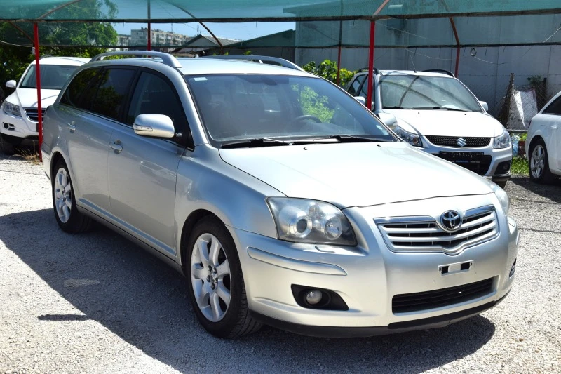 Toyota Avensis 2, 0 D-4D, снимка 1 - Автомобили и джипове - 46422404