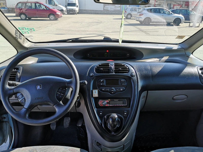 Citroen Xsara picasso, снимка 9 - Автомобили и джипове - 46629906