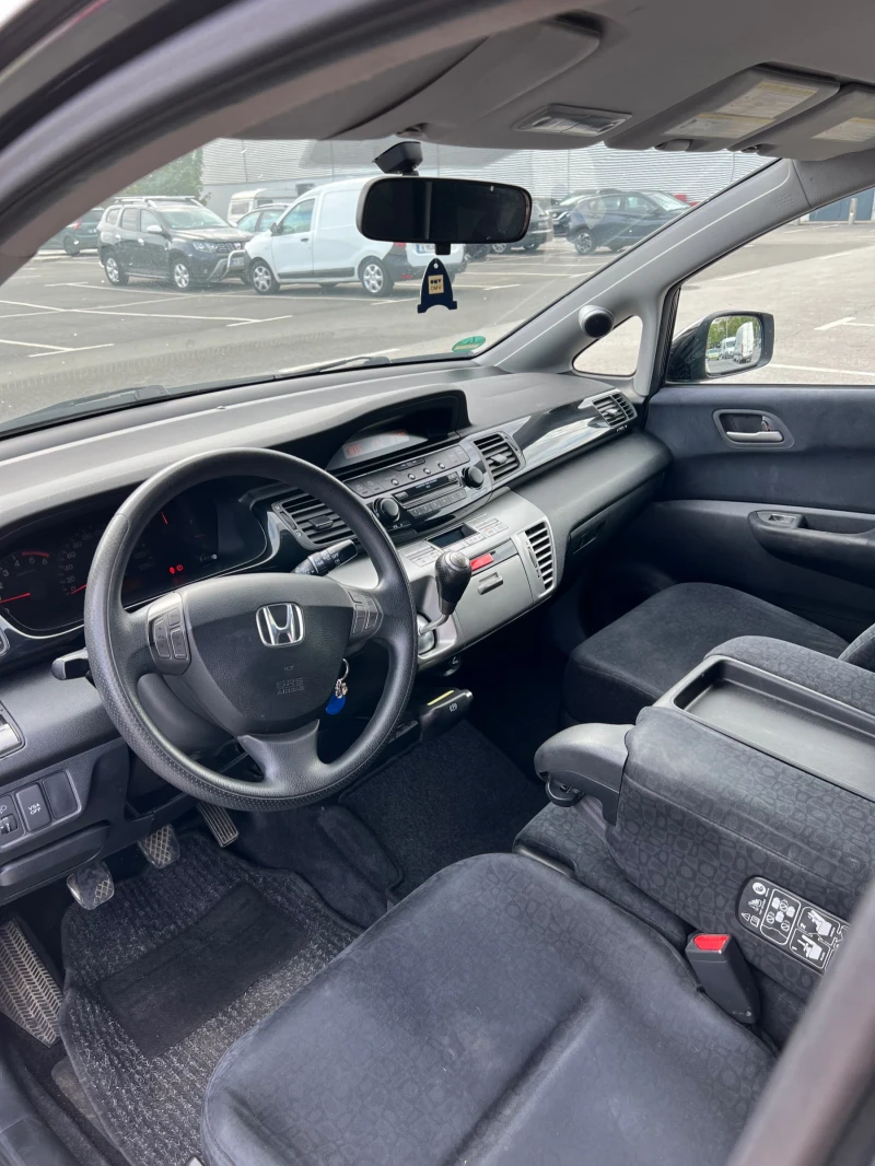 Honda Fr-v 2.2 I-CTDI, снимка 15 - Автомобили и джипове - 47804976