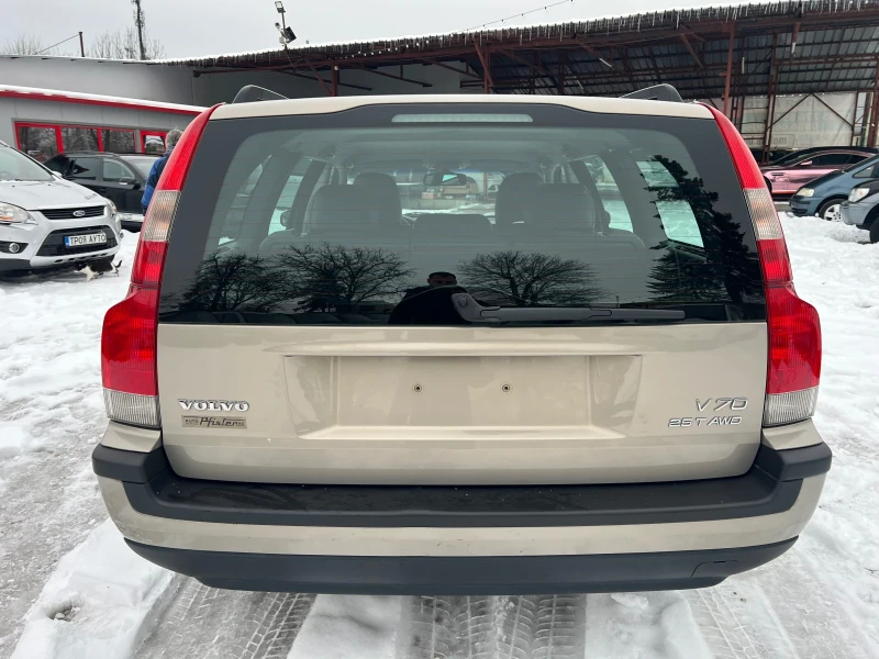 Volvo V70 2.5Т* AWD* АВТОМАТИК* КОЖА* , снимка 5 - Автомобили и джипове - 49198610