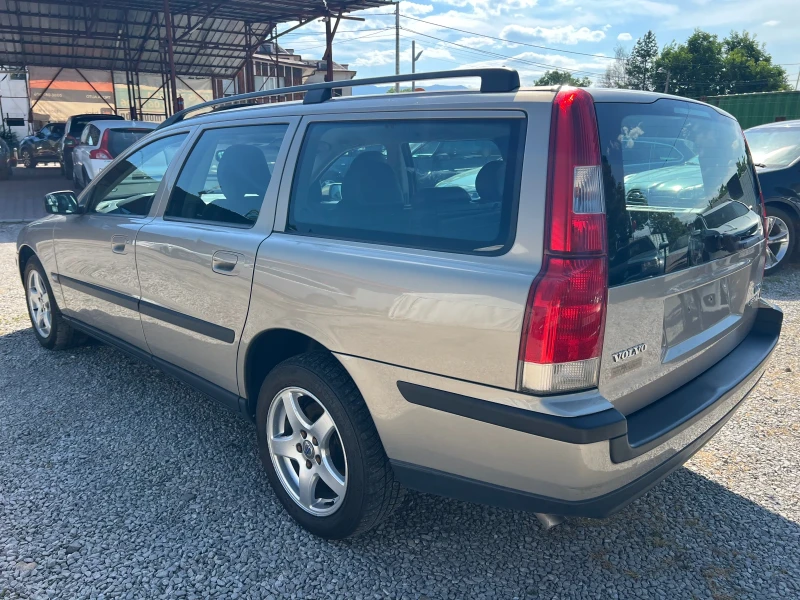 Volvo V70 2.5Т* AWD* АВТОМАТИК* КОЖА* , снимка 7 - Автомобили и джипове - 49198610