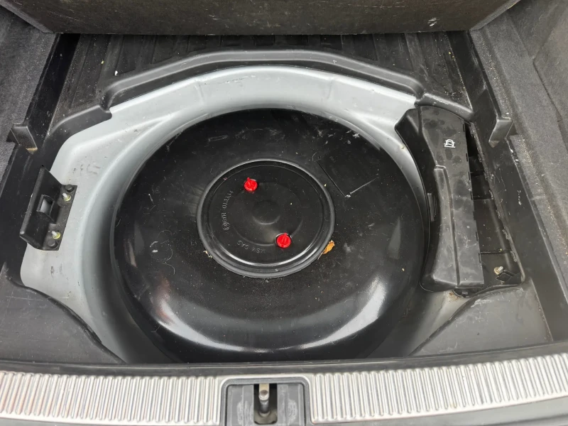 Audi A4 1.8 Turbo Quattro AGU, снимка 16 - Автомобили и джипове - 51642118