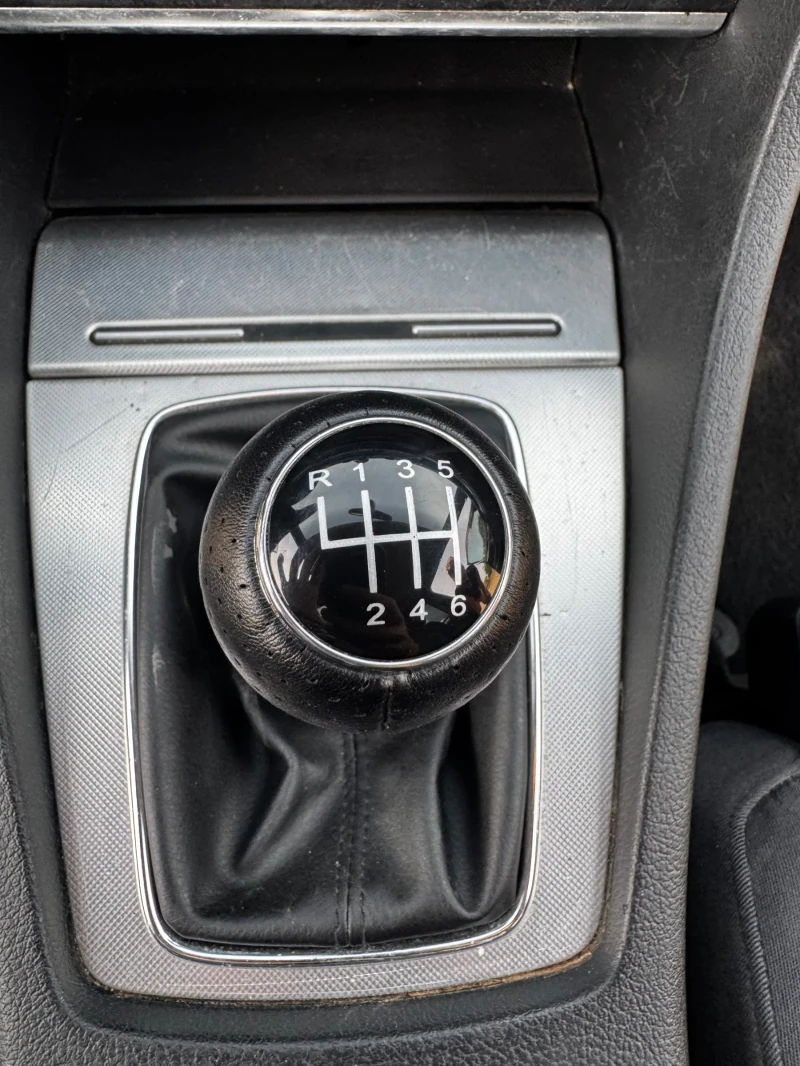 Audi A4 1.8 Turbo Quattro AGU, снимка 12 - Автомобили и джипове - 51642118