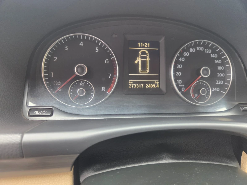 VW Touran 1.4 TSI Метан-Бензин , снимка 12 - Автомобили и джипове - 52388579