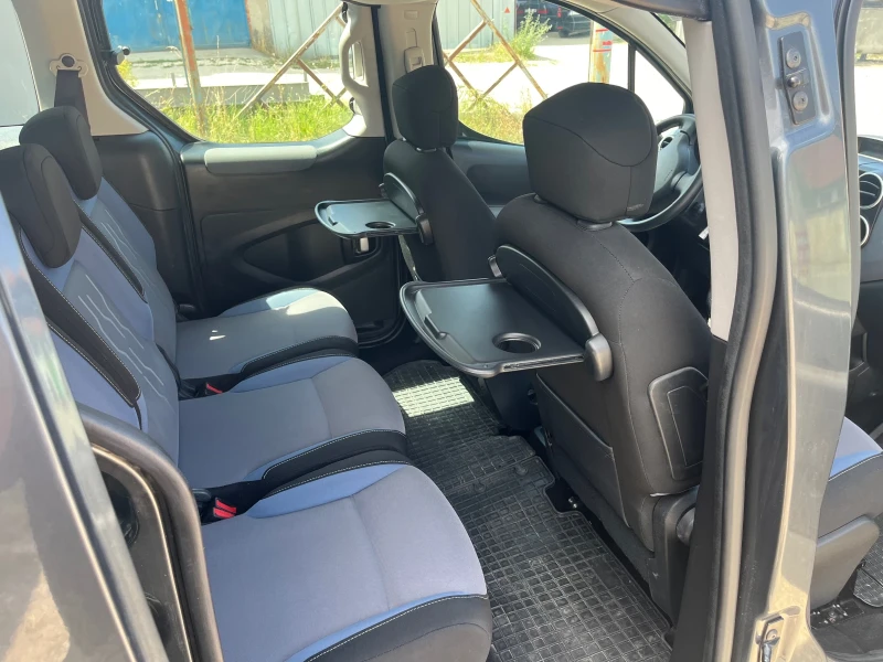 Peugeot Partner 1.6 eHDi, снимка 9 - Автомобили и джипове - 53332604