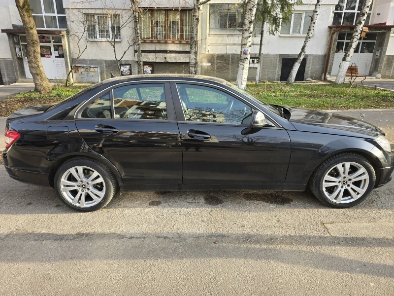 Mercedes-Benz C 220 2.2, снимка 3 - Автомобили и джипове - 52839300