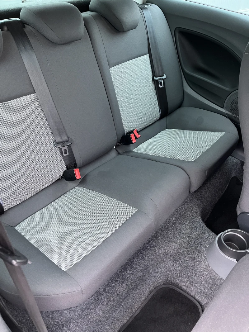 Seat Ibiza 1.6 TDI 138 000км., снимка 12 - Автомобили и джипове - 53248218