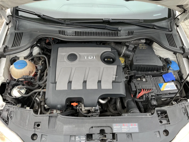 Seat Ibiza 1.6 TDI 138 000км., снимка 15 - Автомобили и джипове - 53248218