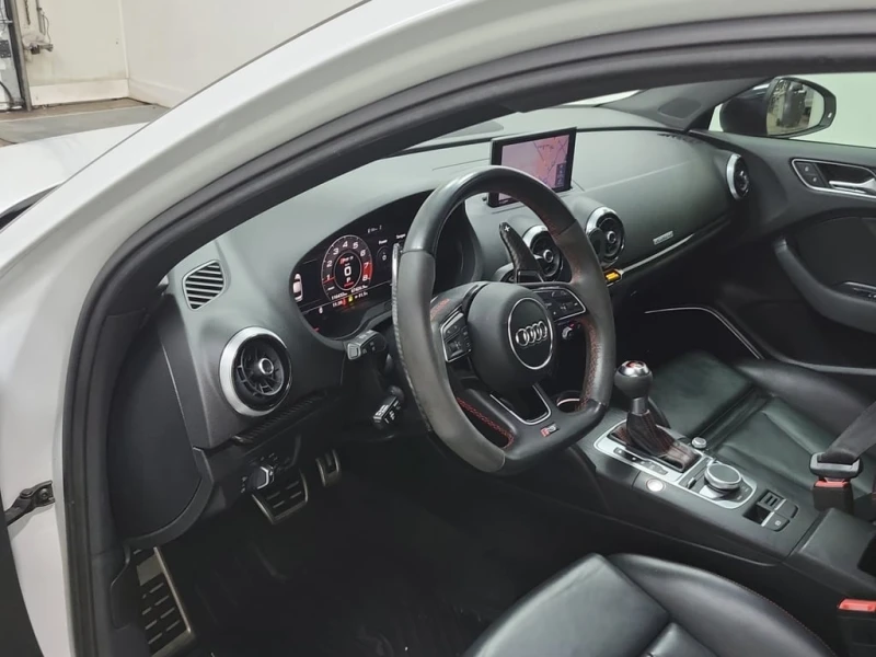 Audi Rs3 * 2.5 TFSI S TRONIC * CARFAX * RS Sport * , снимка 9 - Автомобили и джипове - 53264157