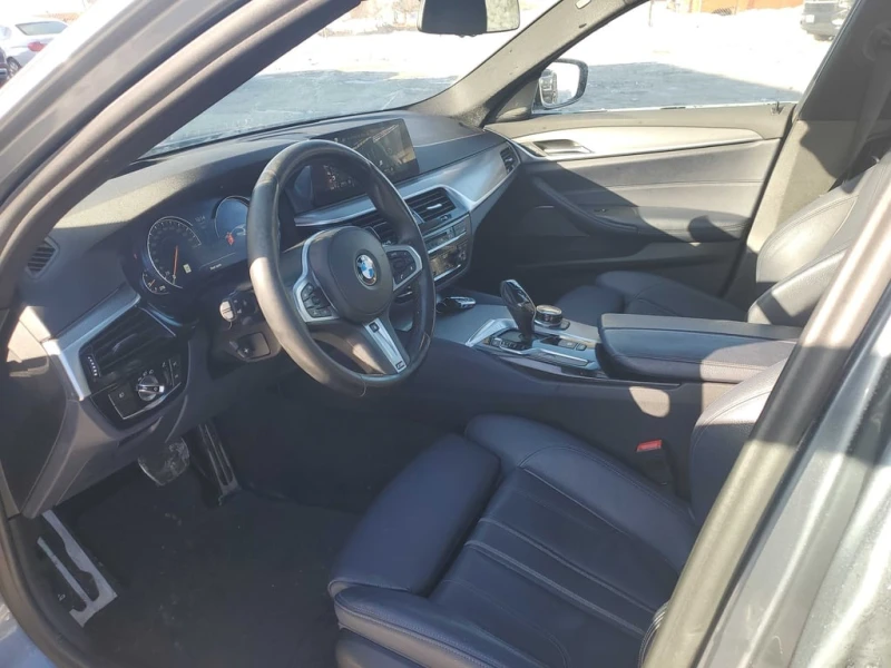 BMW 530 XDRIVE * ДИСТРОНИК * 360 КАМЕРА * , снимка 7 - Автомобили и джипове - 53304388