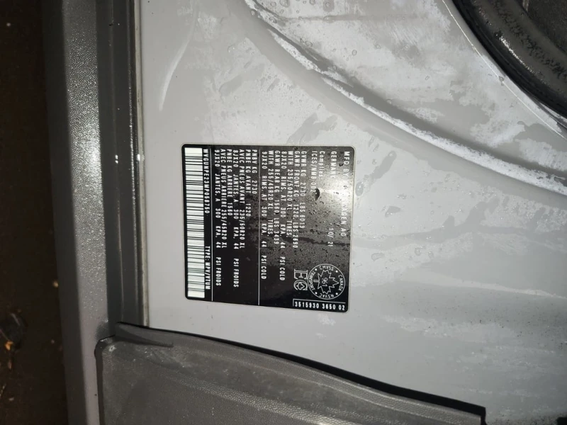 VW ID.4 PRO/4х4/Подгрев/2 ключа, снимка 15 - Автомобили и джипове - 53468703