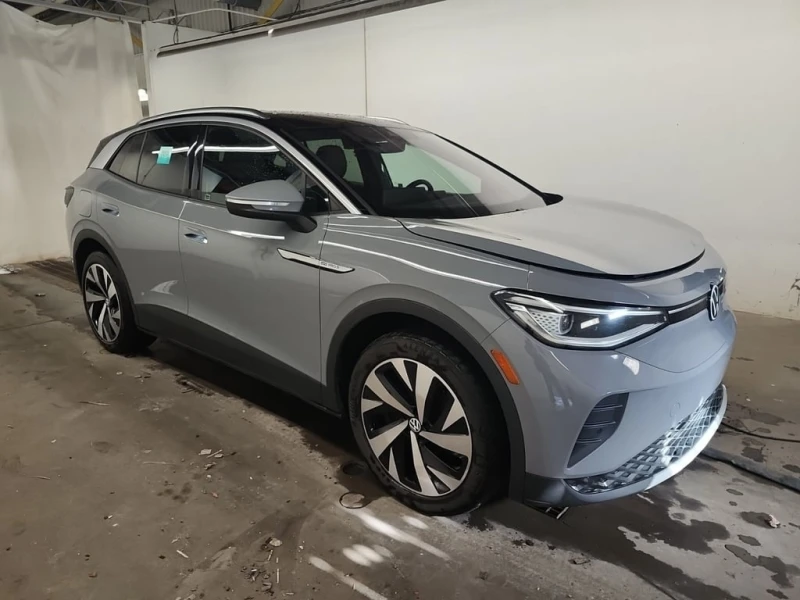 VW ID.4 PRO/4х4/Подгрев/2 ключа, снимка 3 - Автомобили и джипове - 53468703