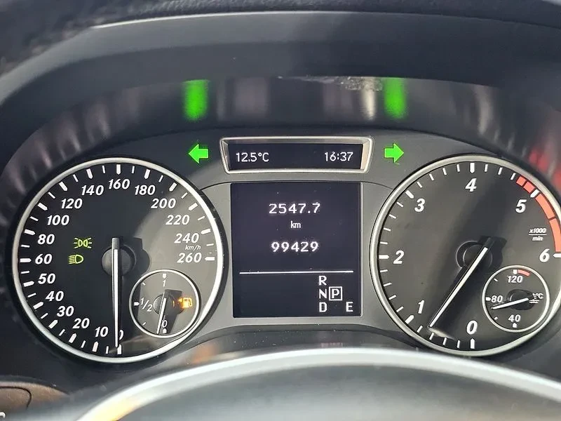 Mercedes-Benz B 200 2.0, снимка 7 - Автомобили и джипове - 54278328