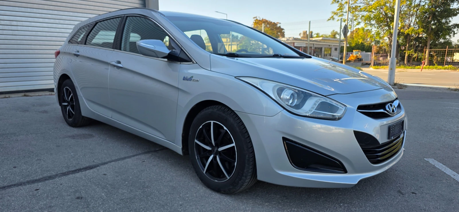 Hyundai I40 1.7 CRDI//SWISS//, снимка 2 - Автомобили и джипове - 56191803
