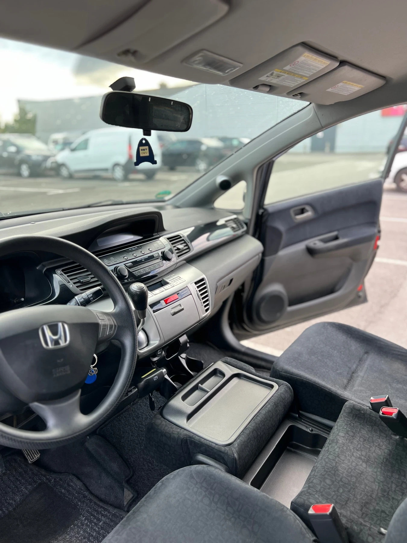 Honda Fr-v 2.2 I-CTDI - изображение 5