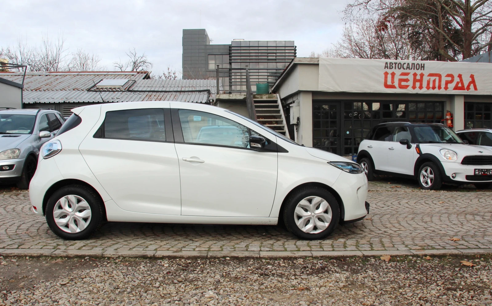 Renault Zoe ELEKTRO 33 000  км. НОВ ВНОС   - изображение 4