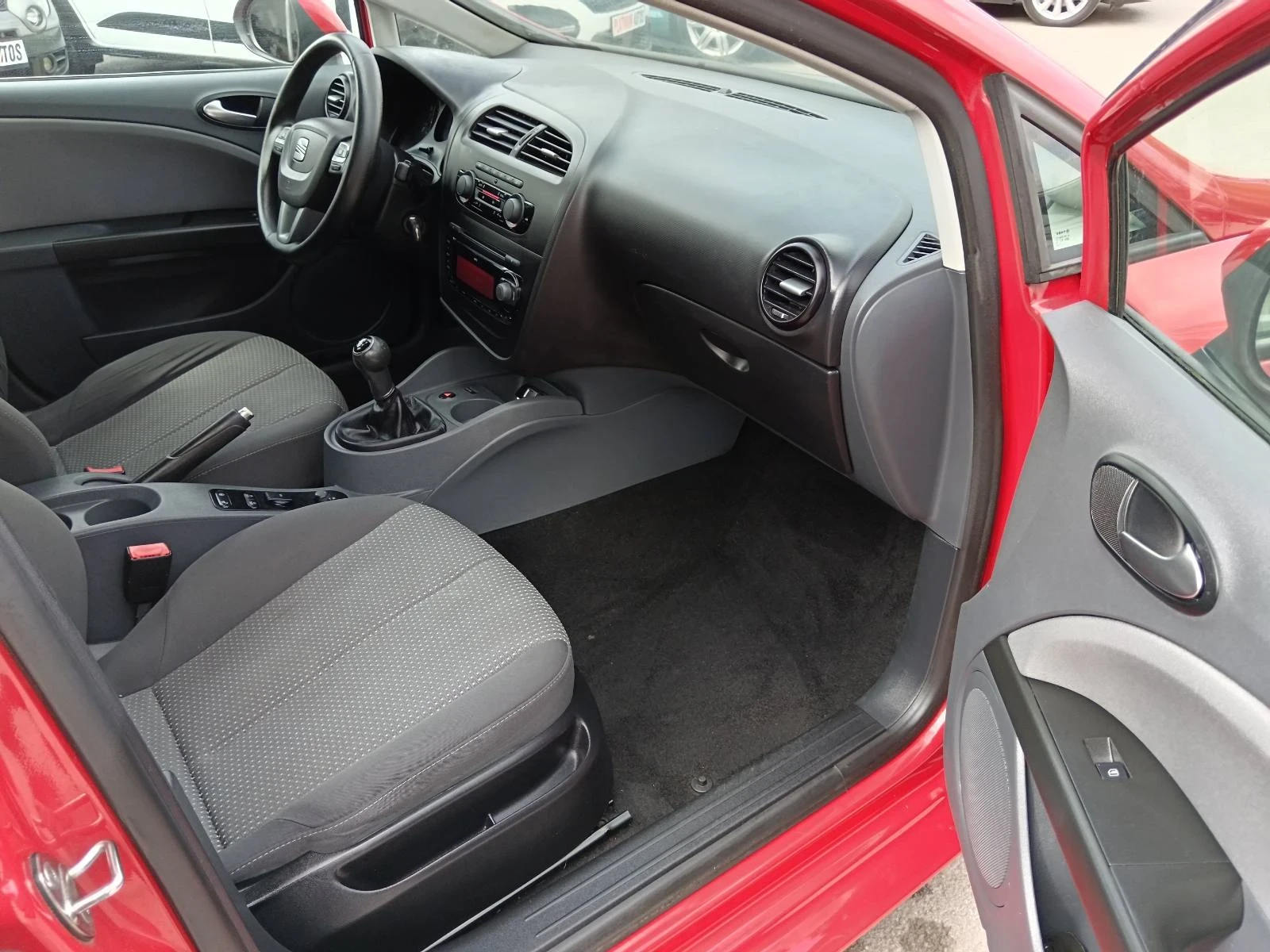 Seat Leon 1.4I/105K.C/VNOS BELGIA/TOP | Mobile.bg — изображение 11