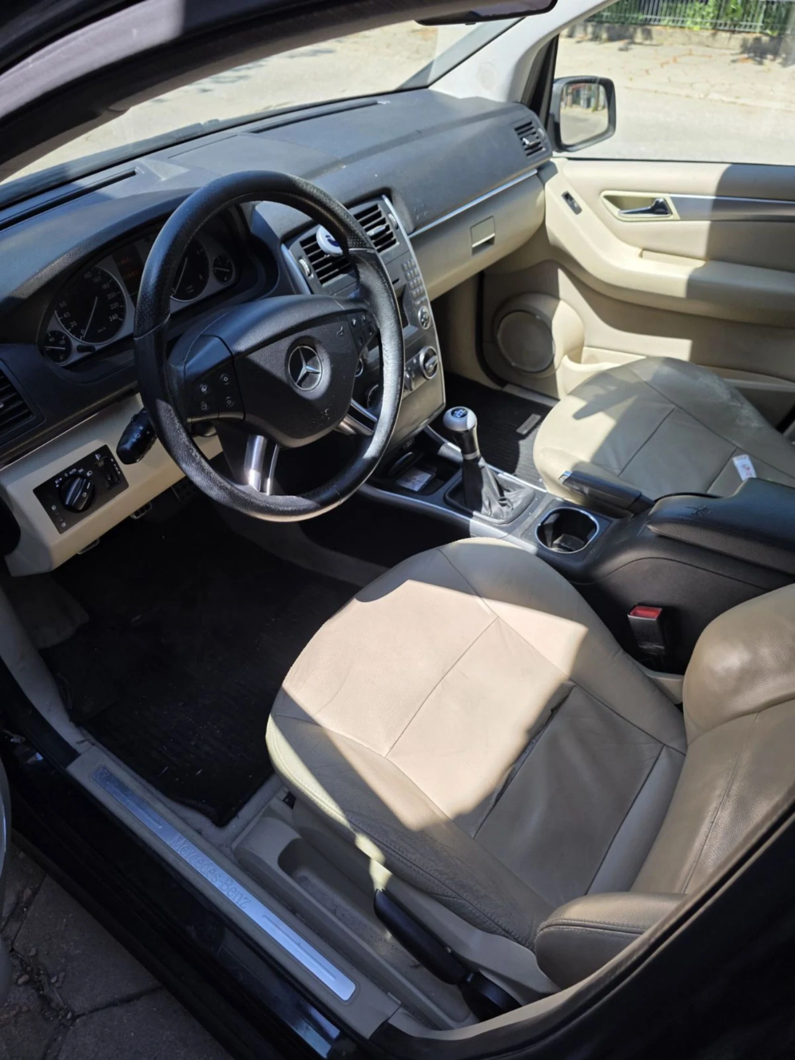 Mercedes-Benz B 180 B180 CDI - изображение 8
