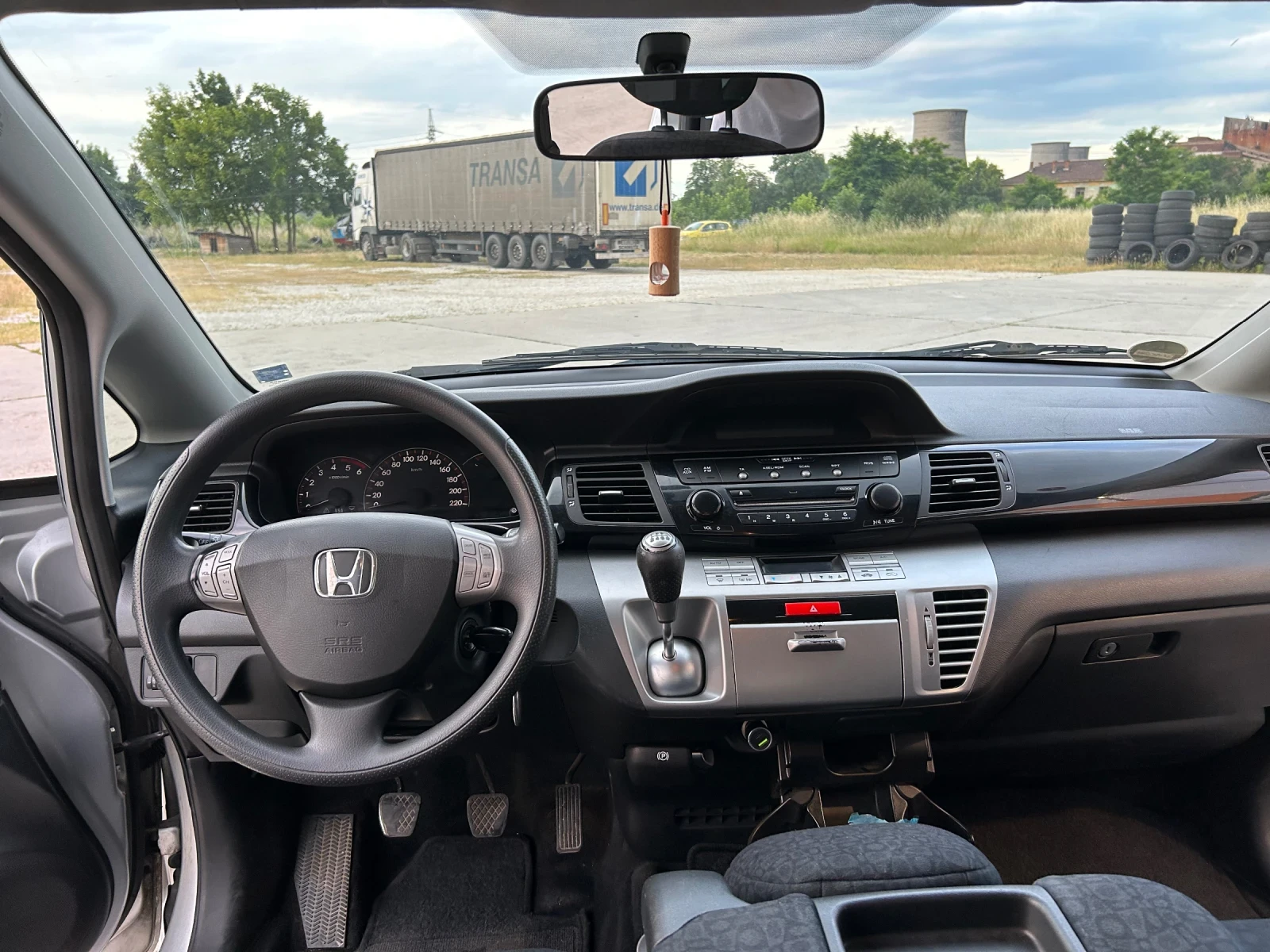 Honda Fr-v  - изображение 6
