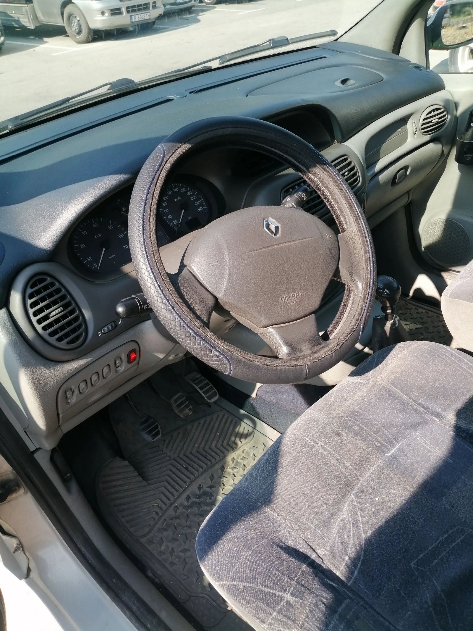 Renault Scenic  - изображение 8