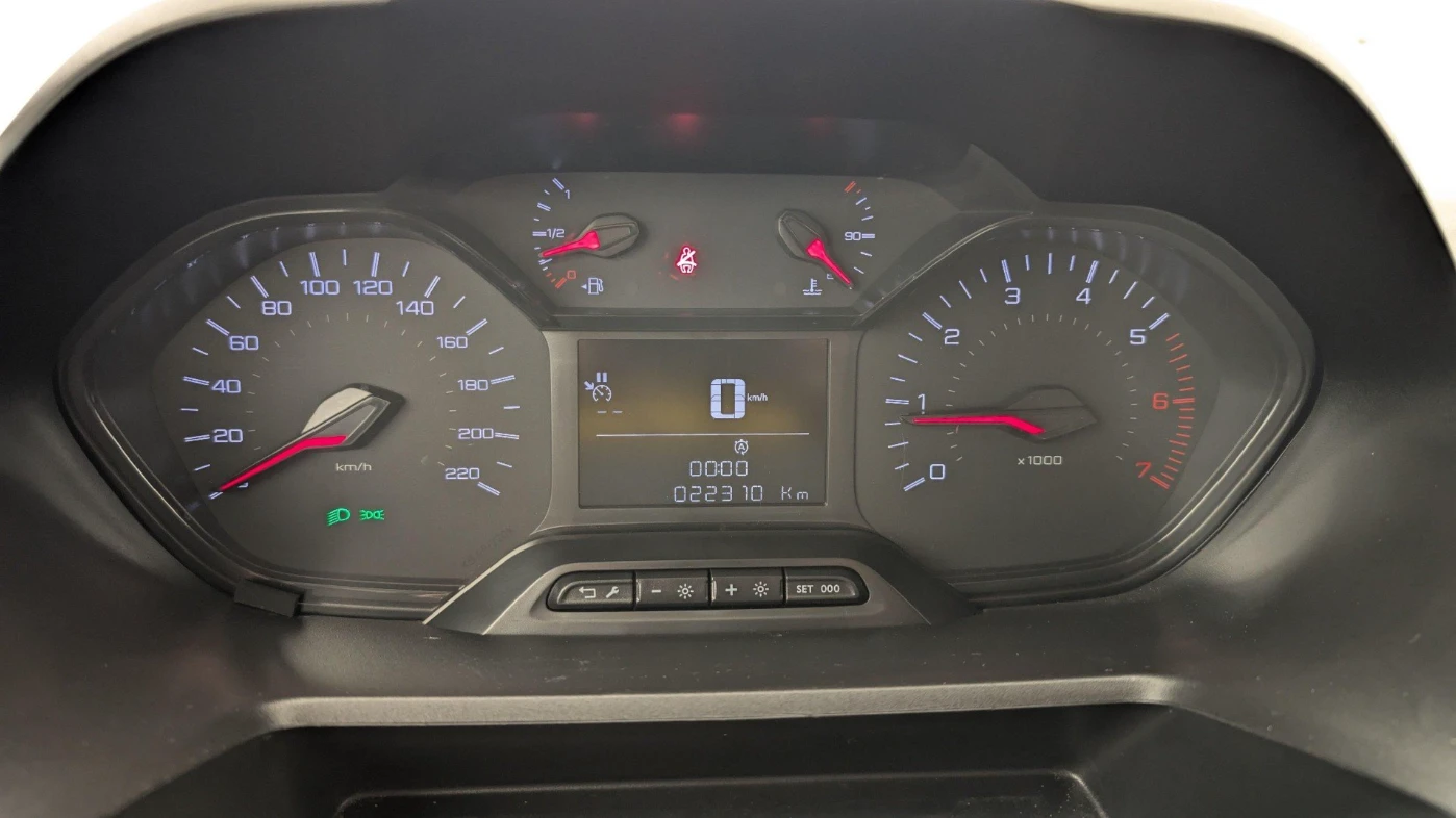 Peugeot Partner 1.5 HDI Premium - изображение 6