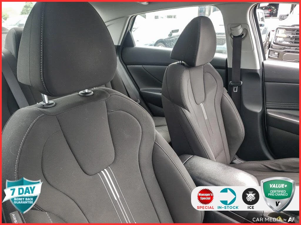 Hyundai Elantra *  *    *   *  | Mobile.bg   14