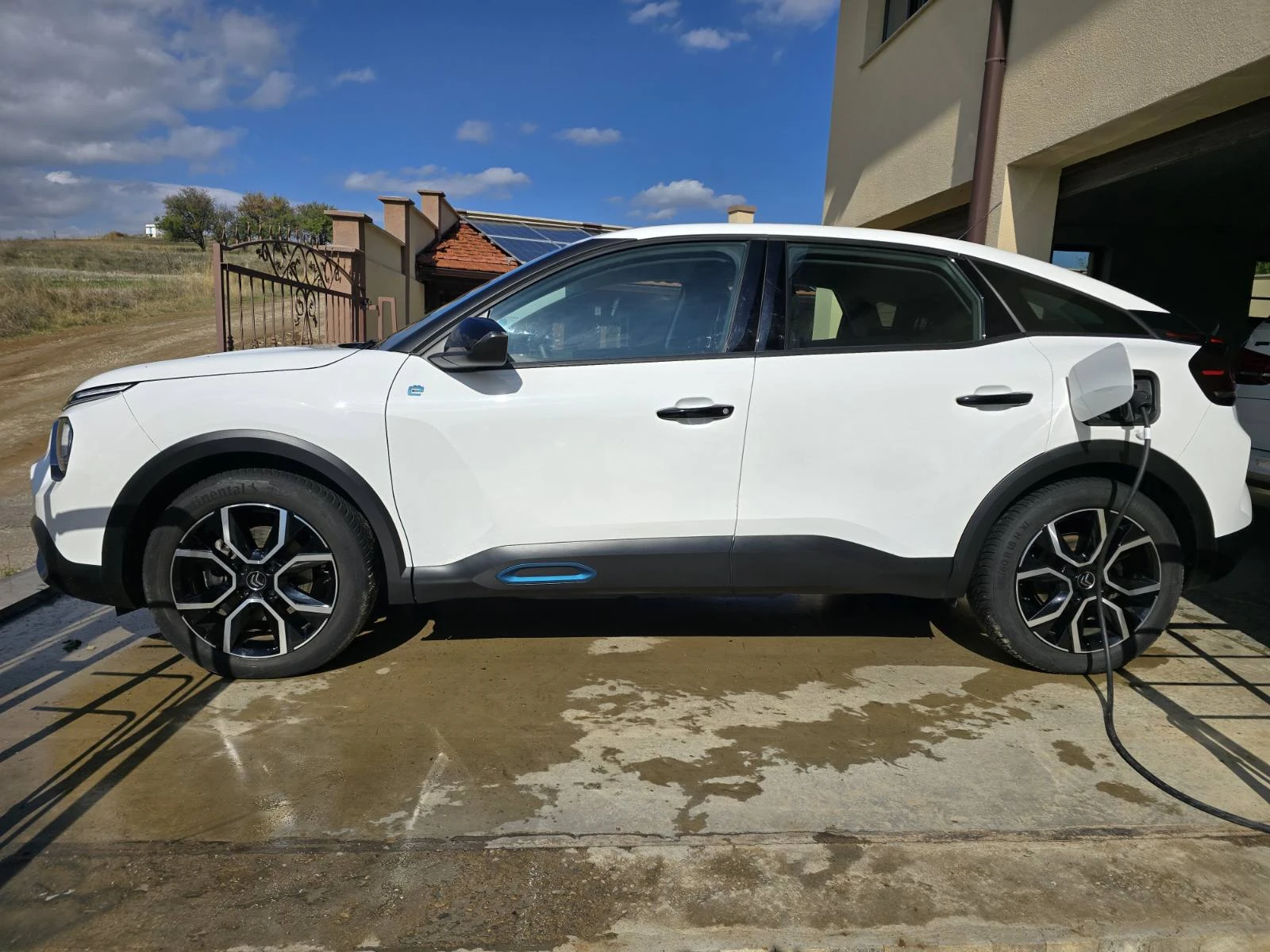 Citroen C4 50 kWh - изображение 8