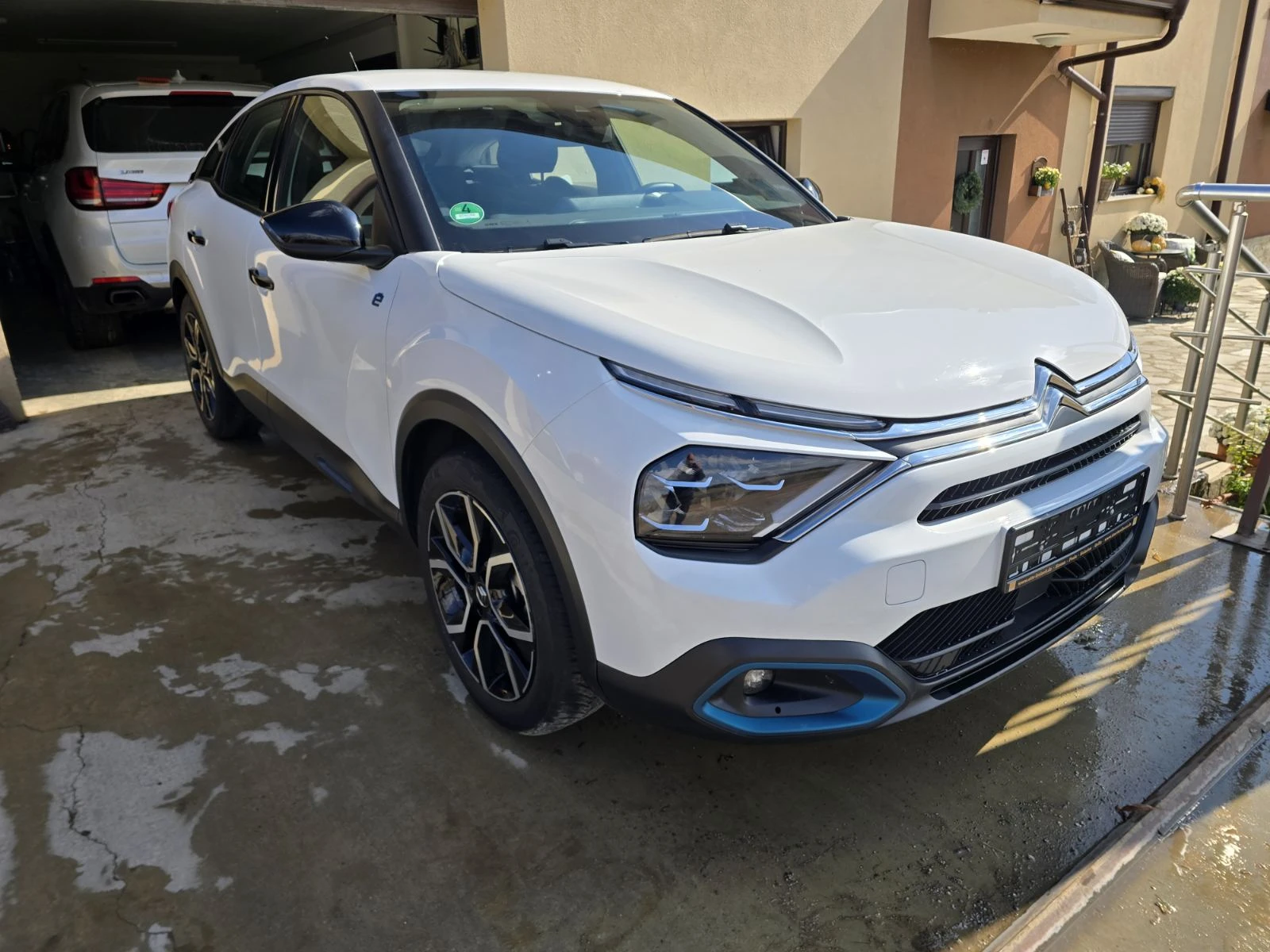 Citroen C4 50 kWh - изображение 3