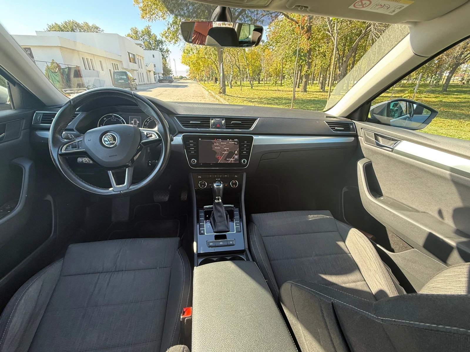 Skoda Superb 1.6 TDI DSG - изображение 5