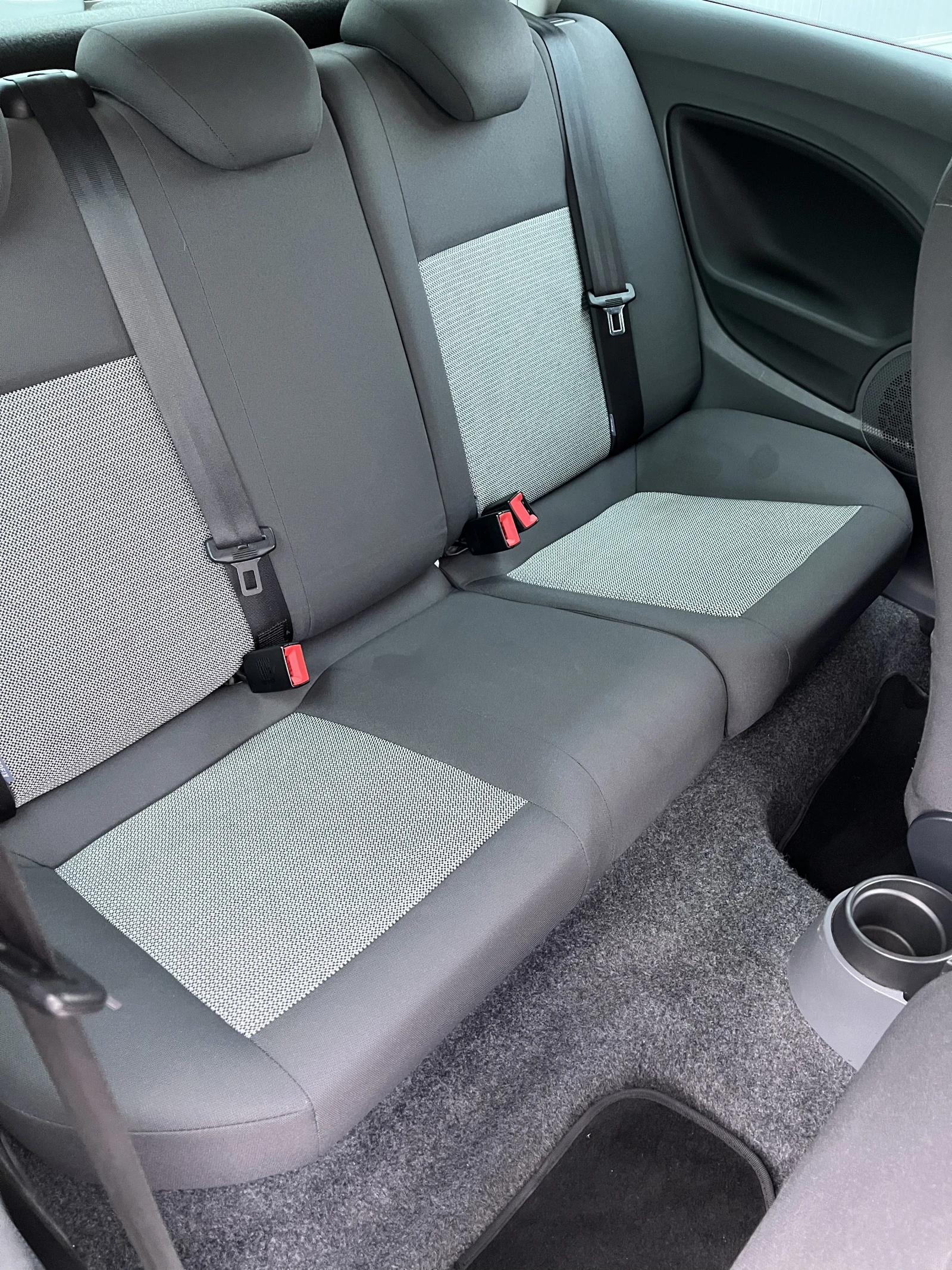 Seat Ibiza 1.6 TDI 138 000��. | Mobile.bg � ����������� 12