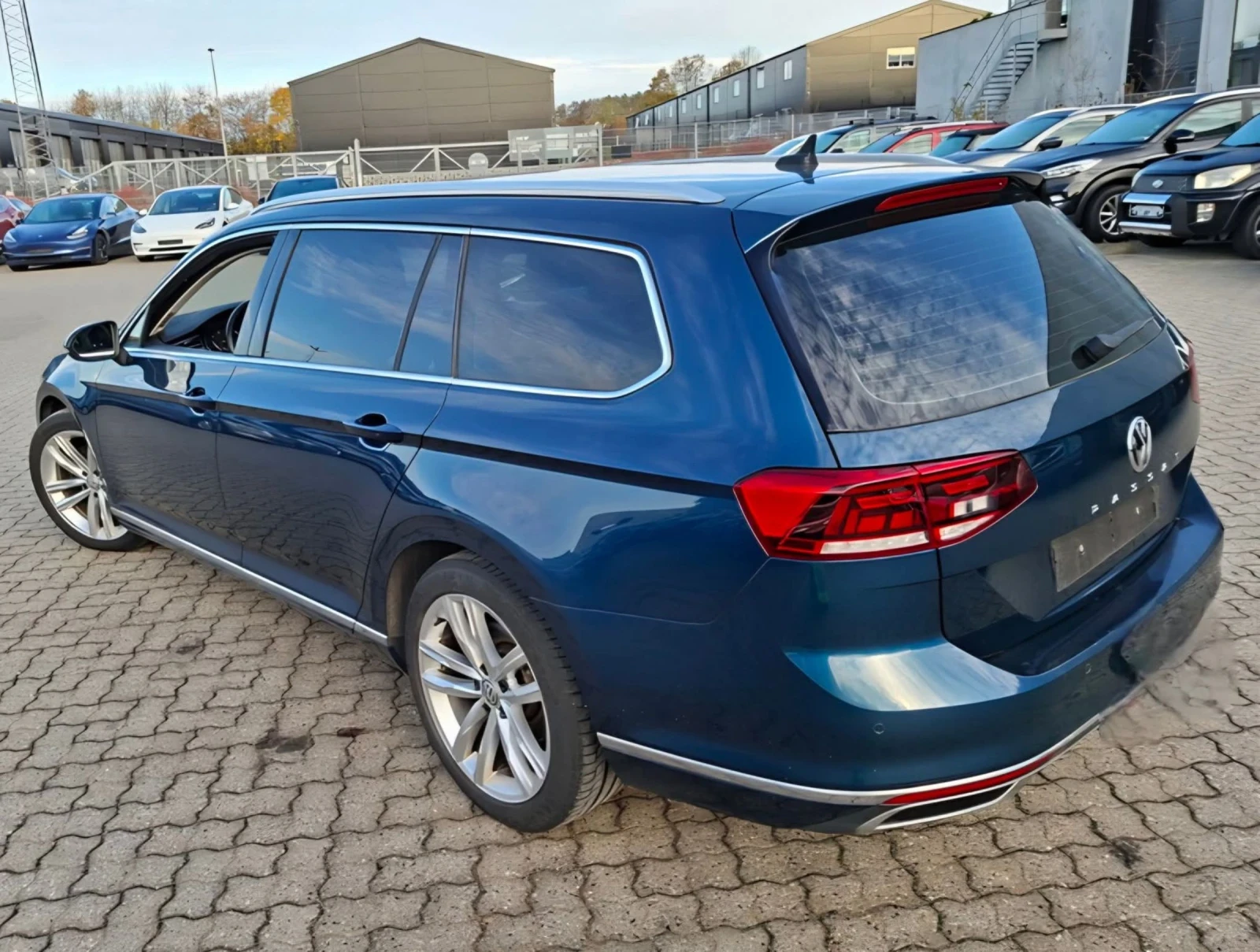 VW Passat 8.5 | 2.0TDI 150 | DSG7 | Elegance Plus | Mobile.bg � ����������� 3