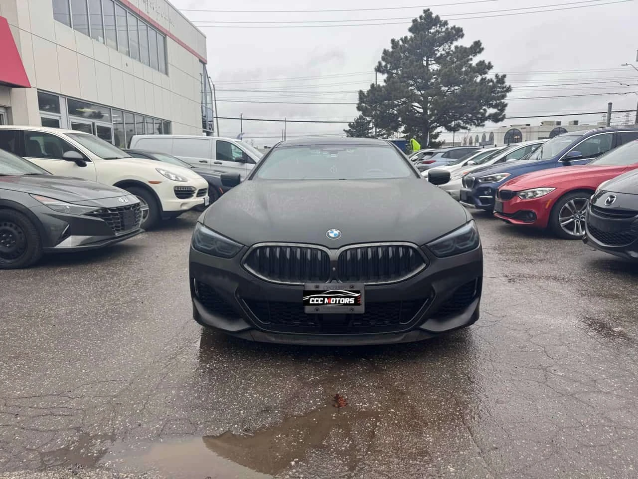 BMW 850 XDRIVE/DISTRONIC/ОБДУХВАНЕ/360/PANO/HUD, снимка 2 - Автомобили и джипове - 53866783