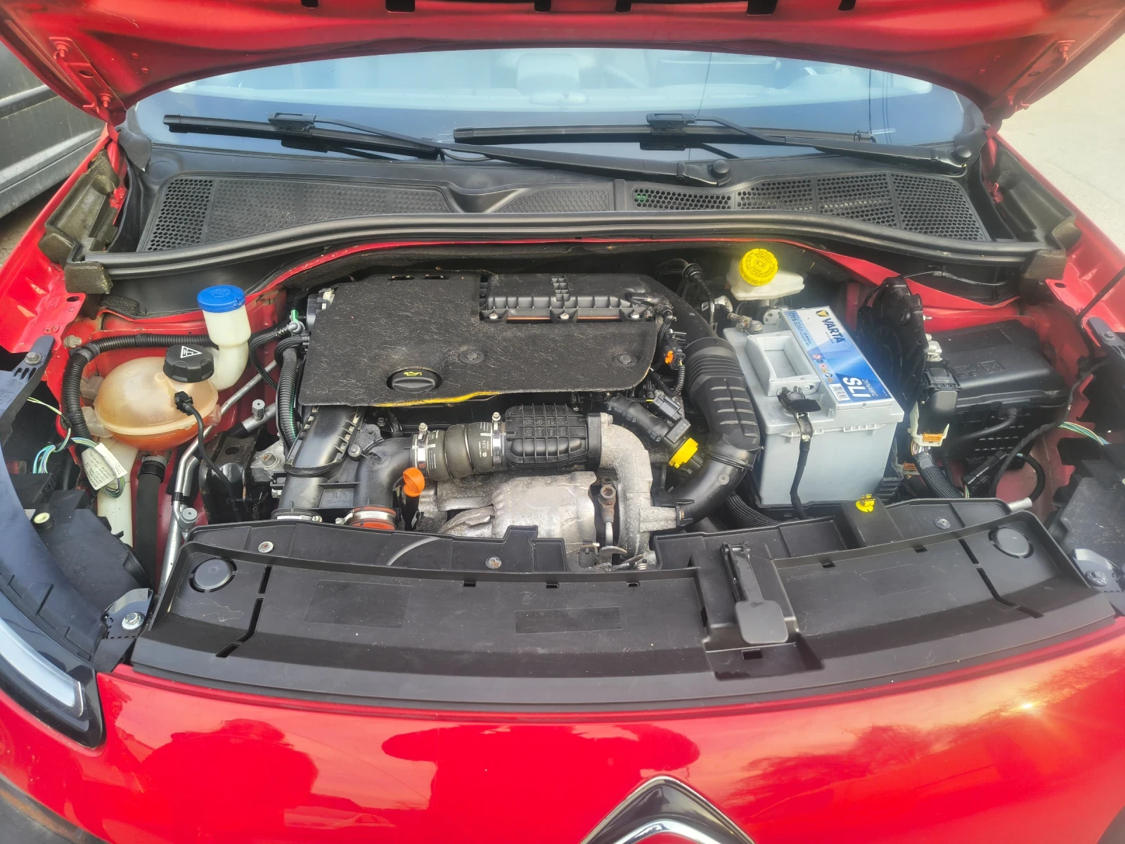 Citroen C4 Cactus, снимка 8 - Автомобили и джипове - 53878059