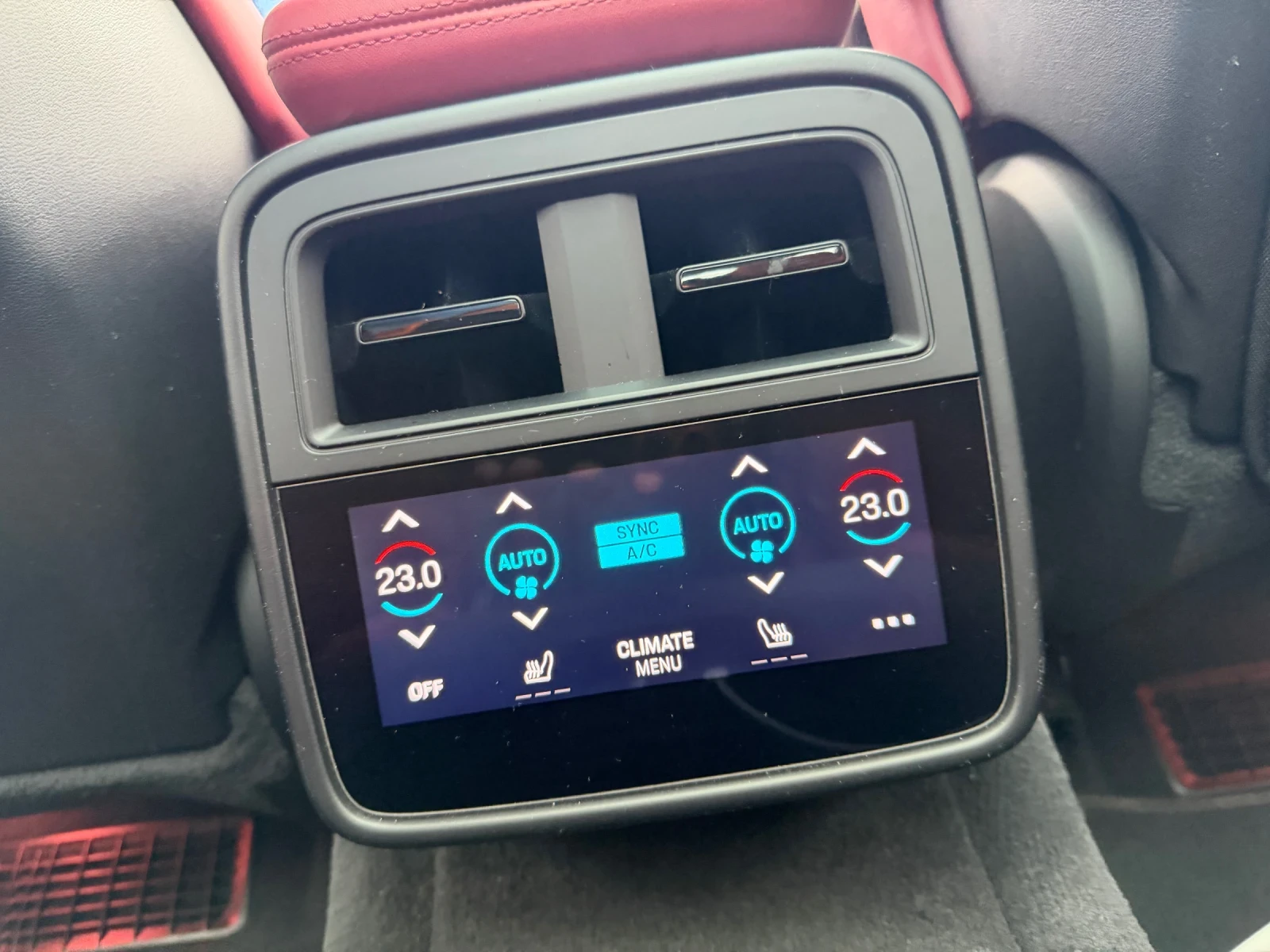 Porsche Taycan Turbo S, снимка 14 - Автомобили и джипове - 54090697