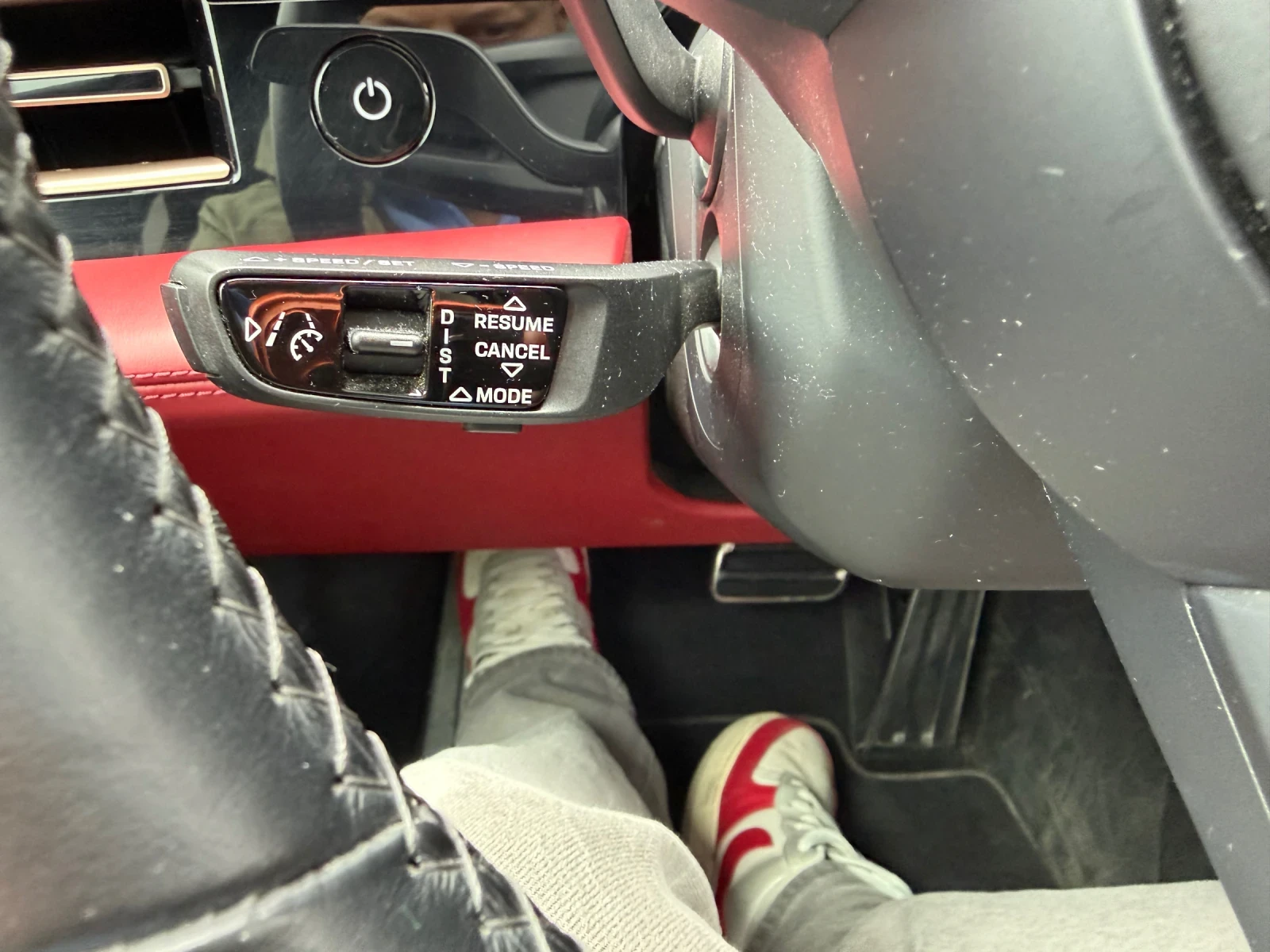 Porsche Taycan Turbo S, снимка 16 - Автомобили и джипове - 54090697