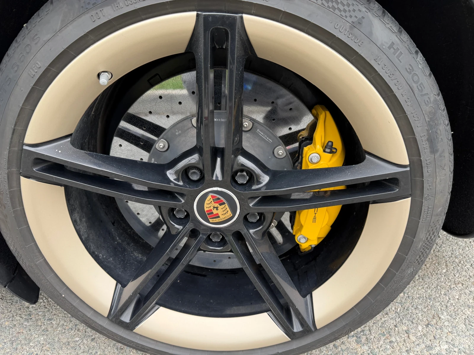 Porsche Taycan Turbo S, снимка 10 - Автомобили и джипове - 54090697