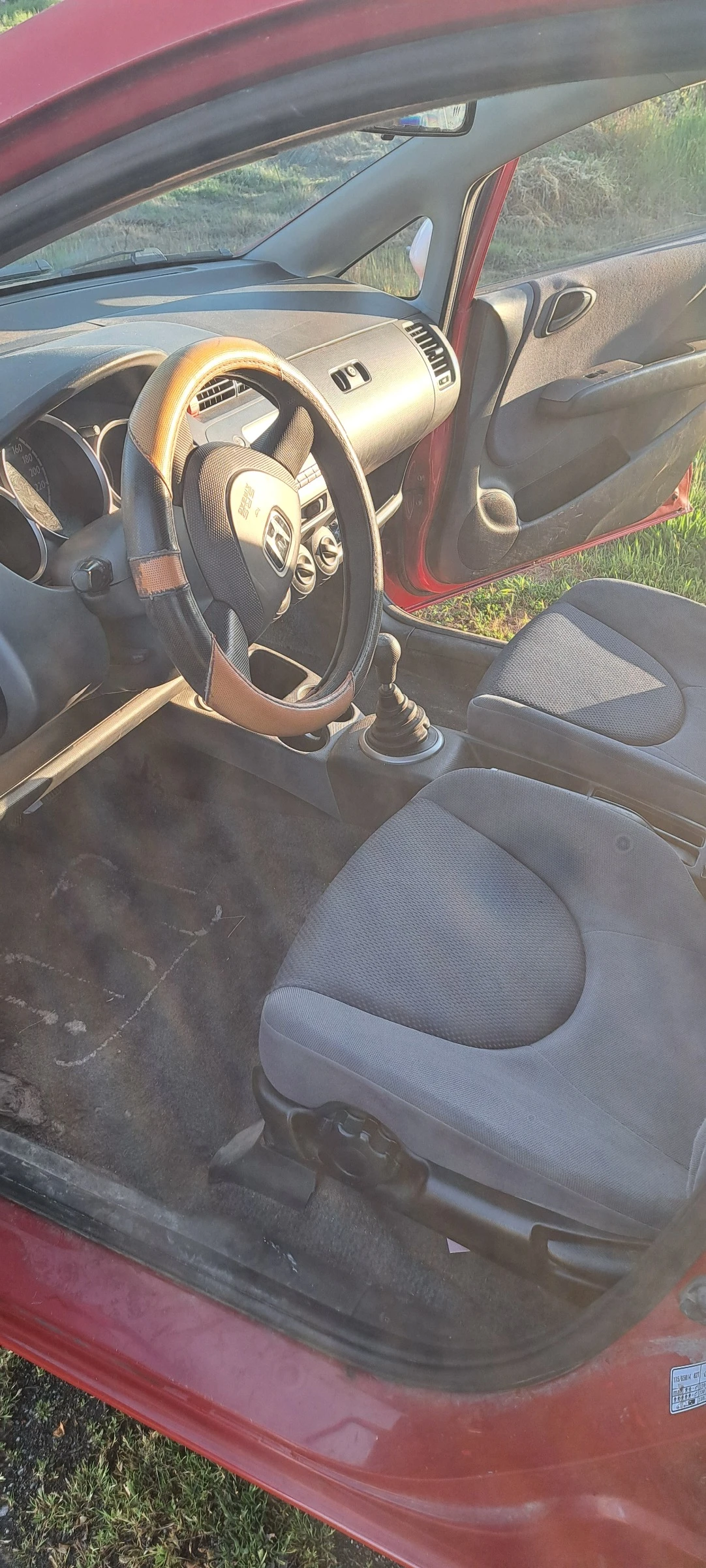 Honda Jazz 1.2, снимка 7 - Автомобили и джипове - 54299425