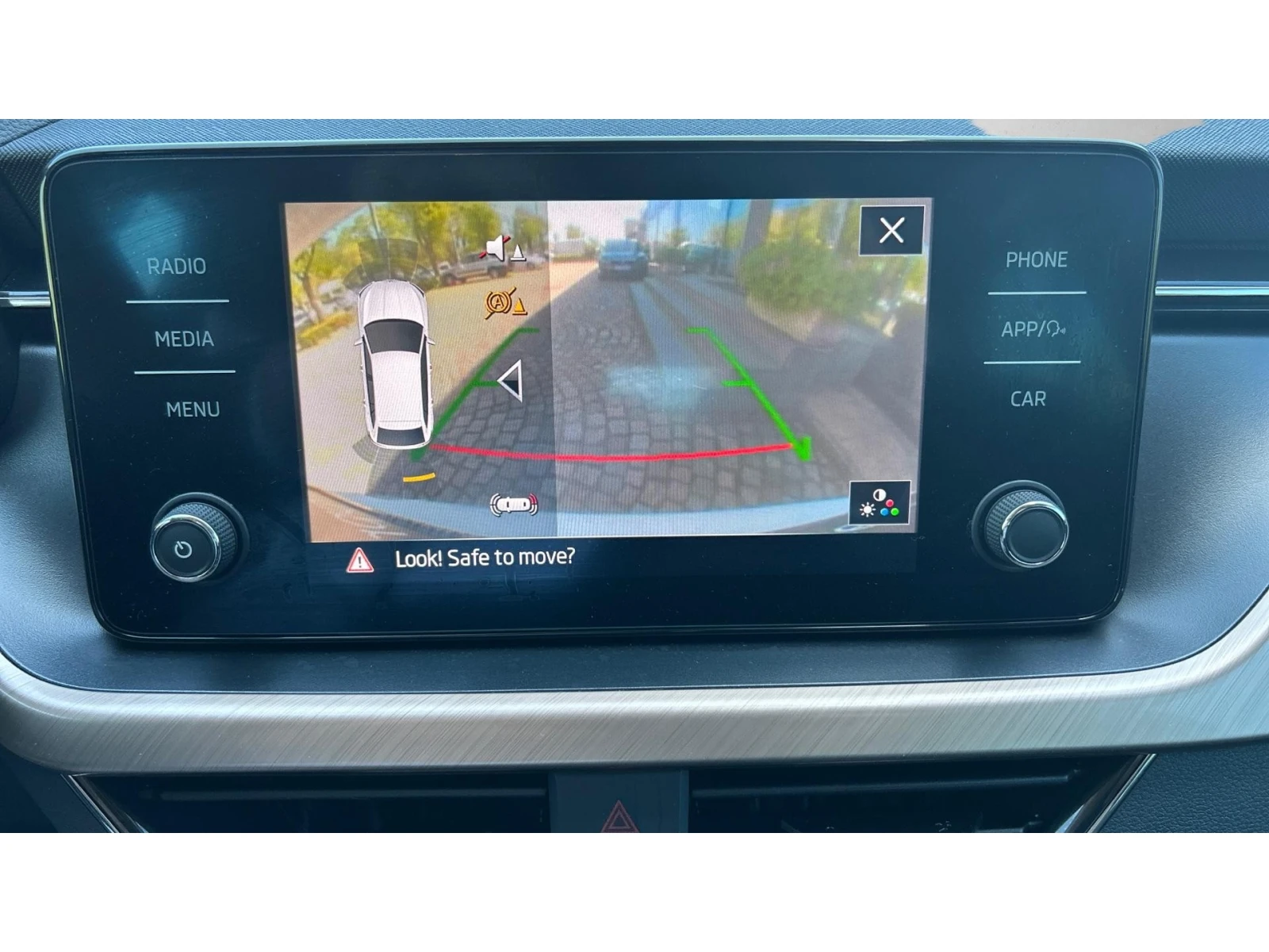 Skoda Scala Месечна вноска от 195  , снимка 15 - Автомобили и джипове - 54351644