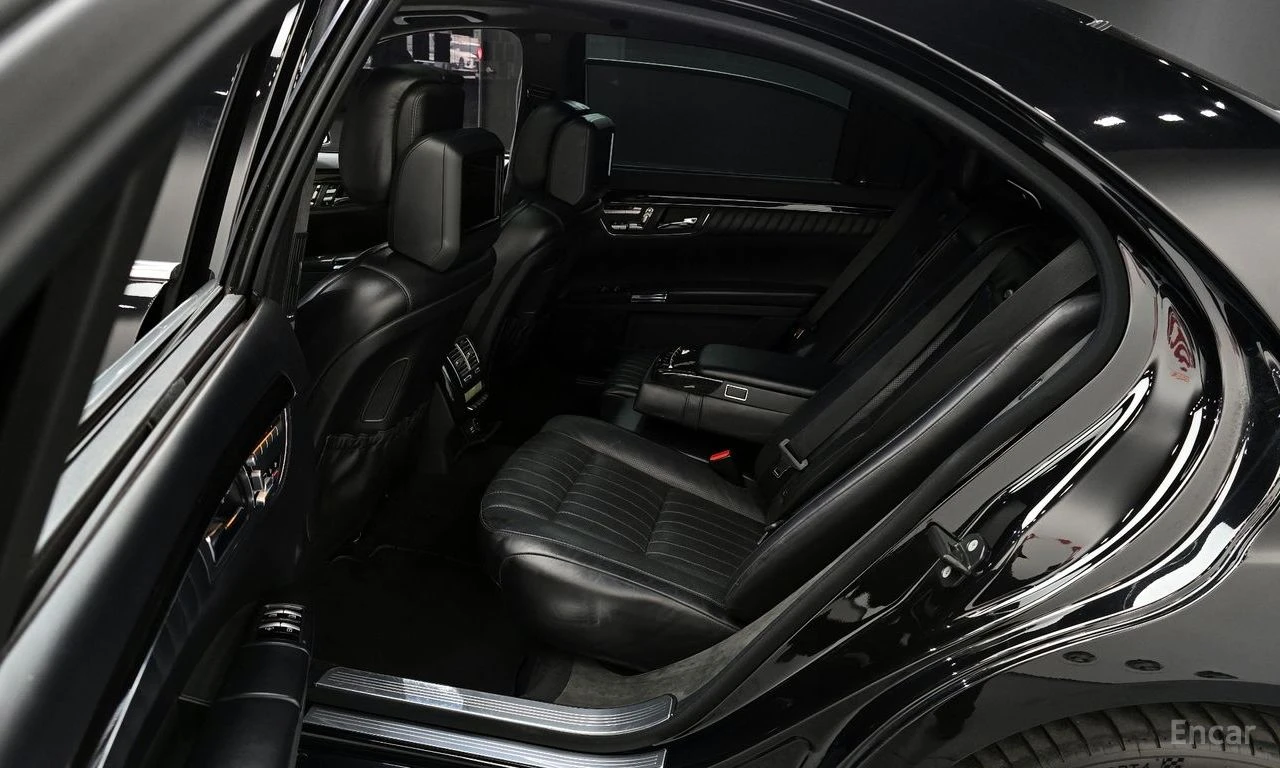Mercedes-Benz S 500 L* 4MATIC* DESIGNO* ОБДУХВ* ПАНО* МОНИТОРИ* МАСАЖ*, снимка 10 - Автомобили и джипове - 54396104