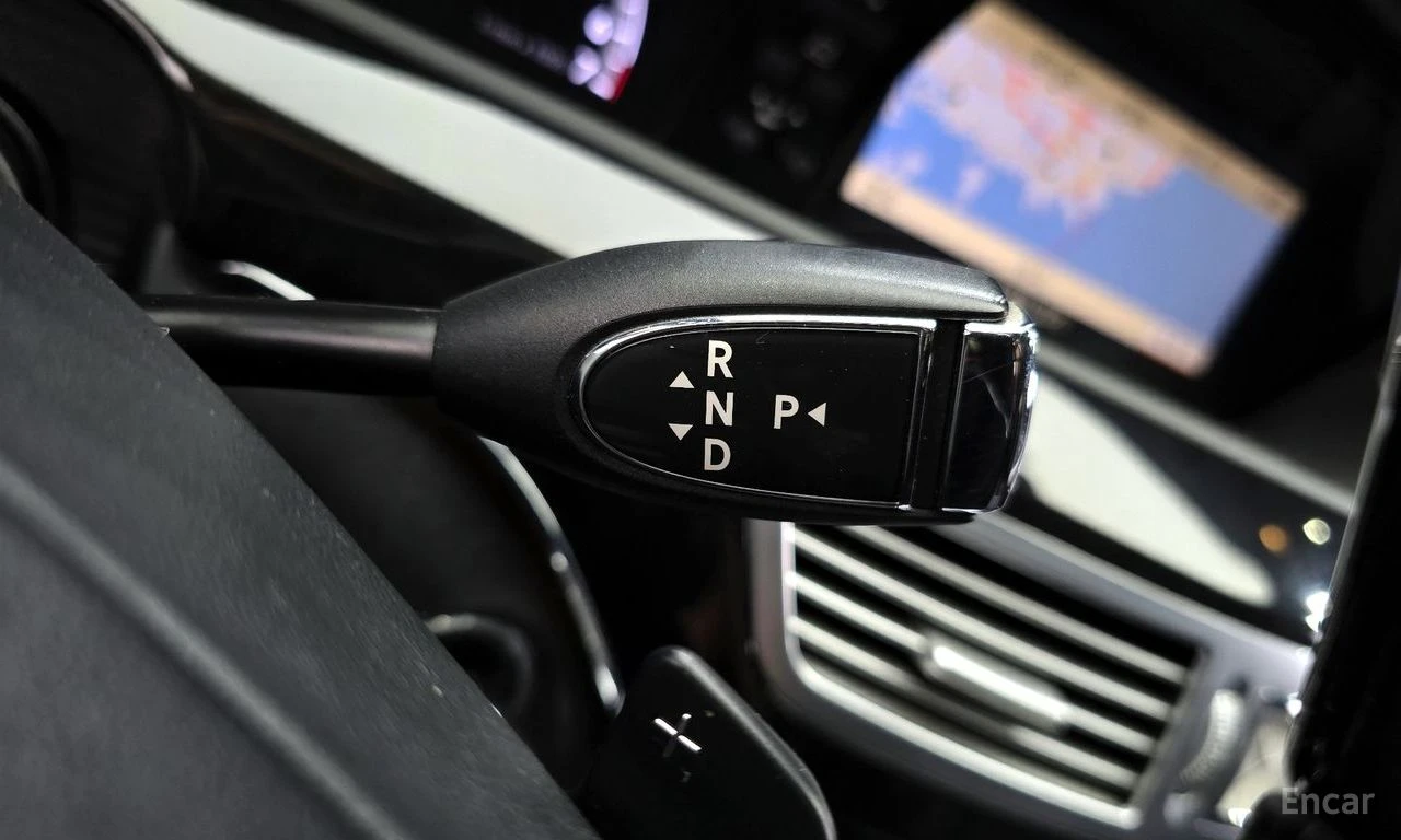Mercedes-Benz S 500 L* 4MATIC* DESIGNO* ОБДУХВ* ПАНО* МОНИТОРИ* МАСАЖ*, снимка 8 - Автомобили и джипове - 54396104