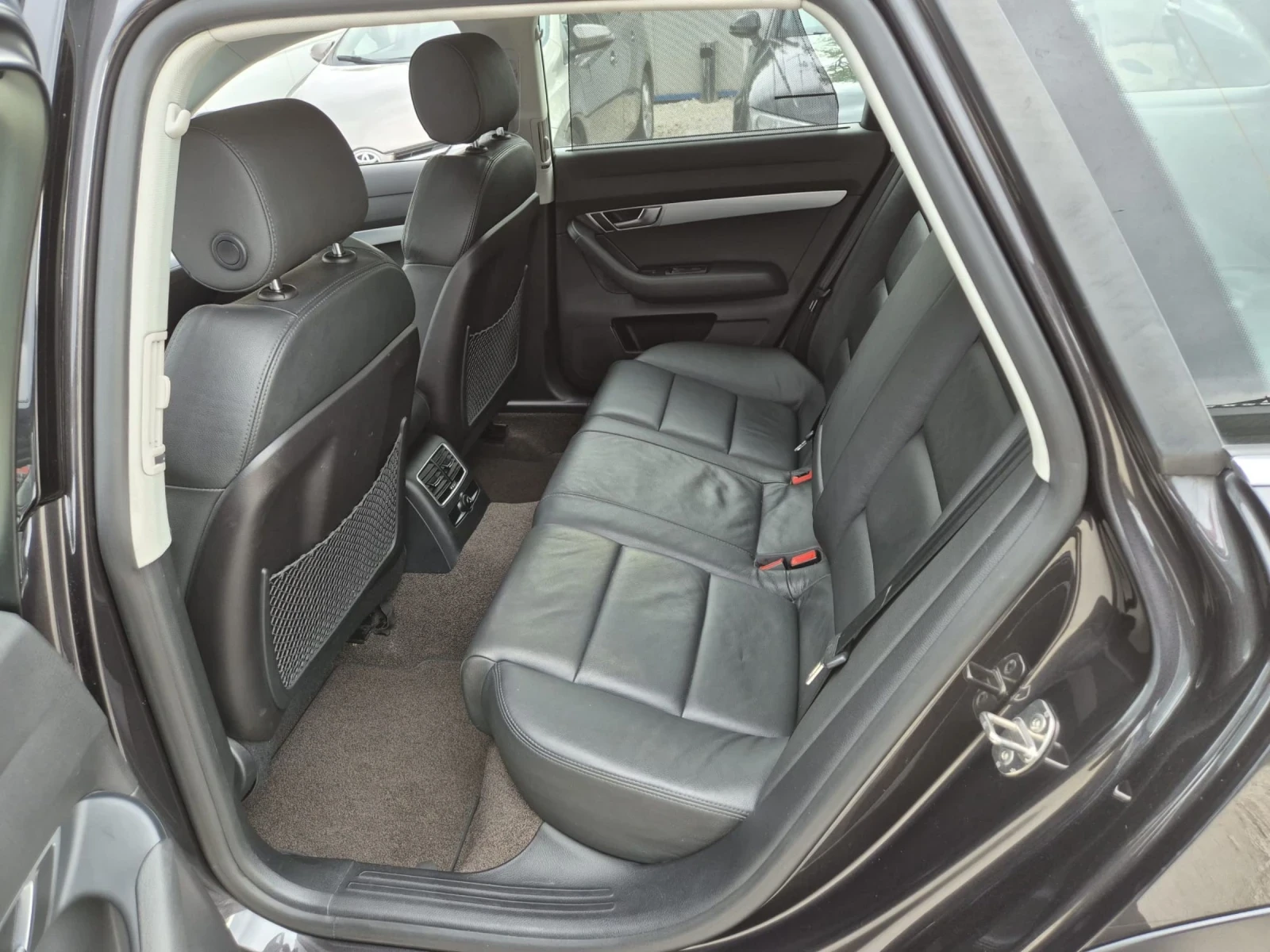 Audi A6 Allroad 3.0TDI 239к.с Въздух Панорама Кожа , снимка 12 - Автомобили и джипове - 54399424