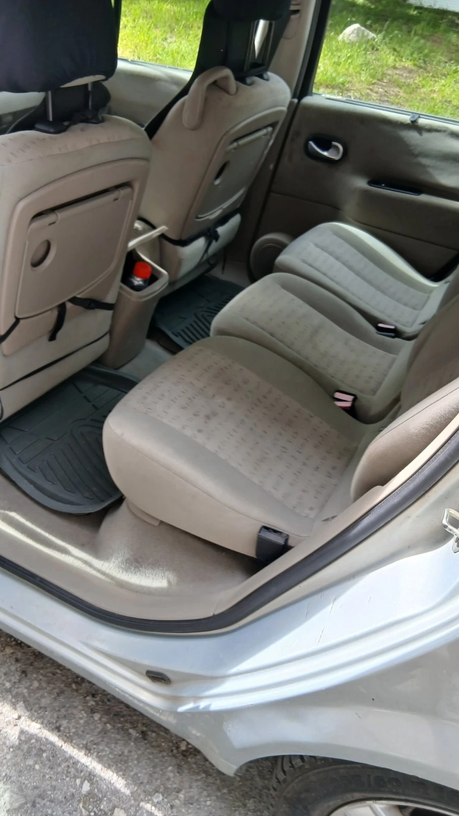Renault Scenic 2.0, снимка 5 - Автомобили и джипове - 54607550