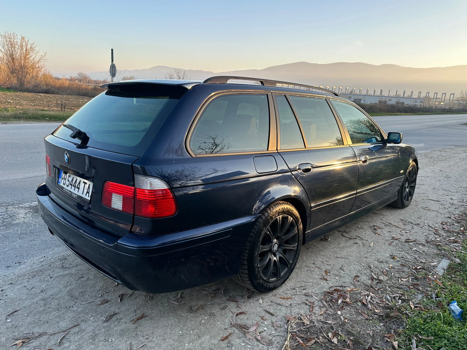 BMW 530, снимка 4 - Автомобили и джипове - 54743156