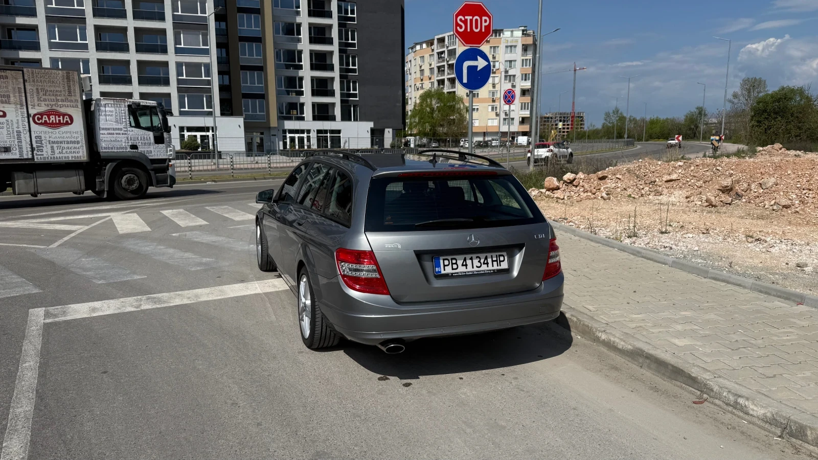 Mercedes-Benz C 200, снимка 3 - Автомобили и джипове - 54939711