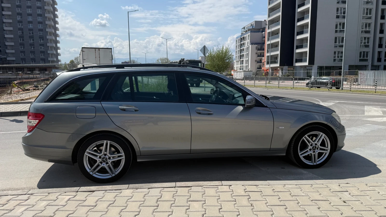 Mercedes-Benz C 200, снимка 5 - Автомобили и джипове - 54939711